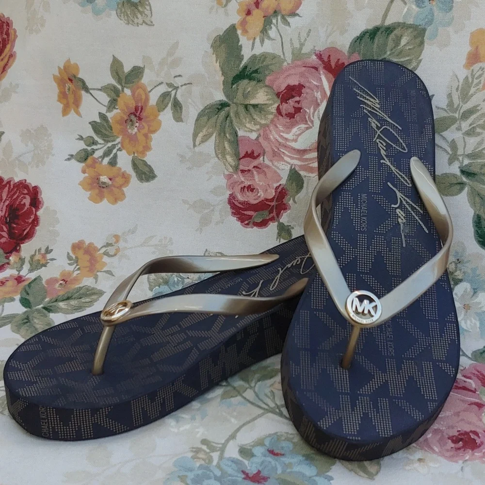 Michael Kors Bedford Gold and Brown Platform Wedge Sandals Women's size 11 - Picture 1 of 17